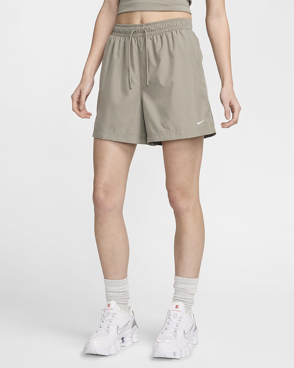 Nike classic woven short hotsell